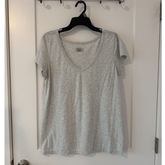 Athleta Tops - Light Gray Athleta Shirt